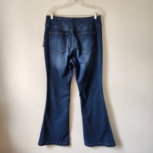 Sofia Vergara Jeans Women’s 14 Melisa Flare Grunge Classic Retro Boho Designer - Picture 5 of 16